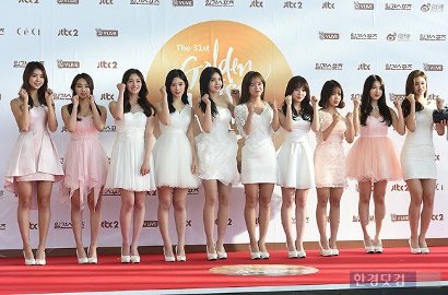 Diciptakan Woozi Seventeen cs, IOI Bakal Usung 'Showers' Jadi Lagu Perpisahan
