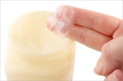 Jarang Diketahui Banyak Orang, Inilah Segudang Manfaat Cantik Petroleum Jelly