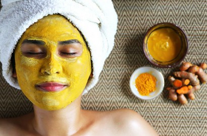 Ingin Dapatkan Kulit Lembut nan Kenyal? Begini Cara Bikin Masker Kunyit