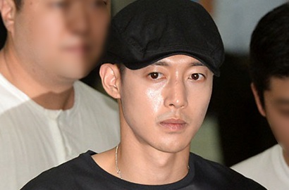 Tulis Surat Terima Kasih untuk Fans, Kim Hyun Joong Tuai Komentar Sinis