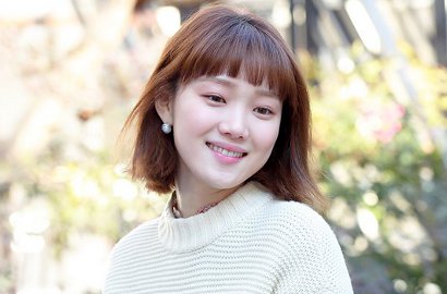 Begini Jawaban Lee Sung Kyung Jika Ditembak Teman Dekat