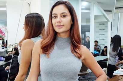 Marissa Nasution Pamer Foto Rangkul Mesra Bule Ganteng, Pacar Baru?