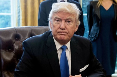 Cari Kata Makian di Twitter, Pengguna Dikejutkan Oleh Akun Donald Trump