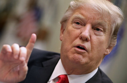 Tolak Larangan Imigran Muslim, Trump Pecat Plt Jaksa Agung AS