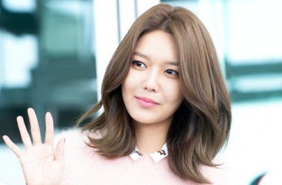 Tampil Modis di Bandara, Sooyoung SNSD Banjir Pujian Gara-Gara Ini