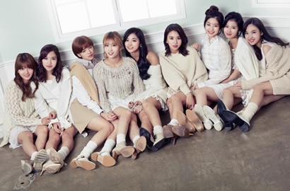 Serba Cerah, Twice Awali Comeback Lewat Teaser Foto 'Knock Knock'