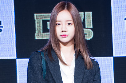 Makin Cantik Sapa Fans di V-App, Hyeri Girl's Day Curhat Kegiatannya Sekarang