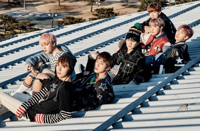 Goda Fans, BTS Rilis Track List Berisi Belasan Lagu di 'You Never Walk Alone'