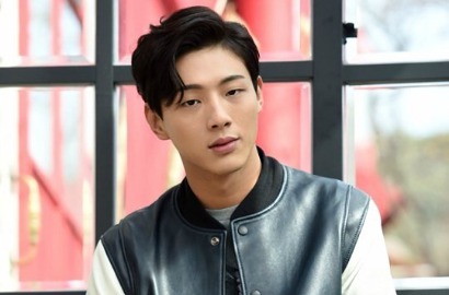 Gantengnya Ji Soo Jadi Polisi di 'Strong Woman Do Bong Soon'