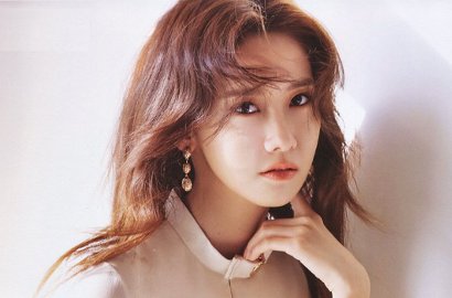 Santai Belanja di Supermarket, Yoona SNSD Tampil Cantik dan Modis
