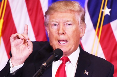 Produk Busana Putrinya Dicabut, Donald Trump 'Ngamuk' di Twitter