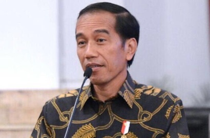 Hoax Dewasakan Bangsa, Jokowi Imbau Tak Usah Mengeluh yang Ada di Medsos