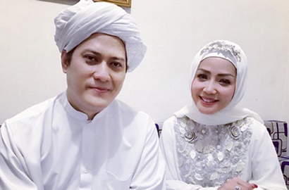 Kristina Dampingi Dakwah ke Banjarmasin, Gus Anom: Istri Ulama Harus Kuat Mental