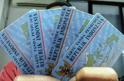 Ini Detil Penemuan KTP Palsu 'Terbitan' DKI dari Kamboja