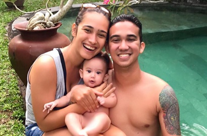 Pamer Ciuman Hot Bareng Suami, Alexandra Gottardo Bikin Netter Ngebet Nikah
