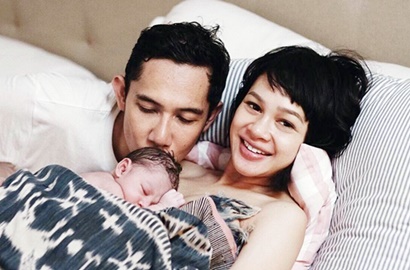 Baru Berusia 1 Bulan, Intip Modisnya Dandanan Anak Andien yang Bikin Gemas
