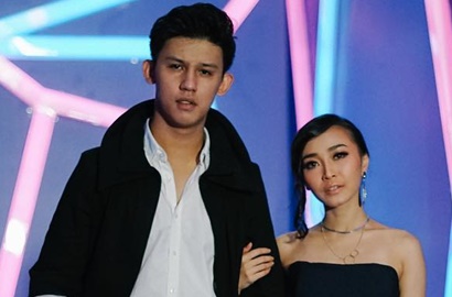 Sempat Disebut Settingan, Rini Wulandari Akhirnya Dilamar Jevin Julian