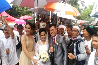 Massa 112 Kawal Pengantin ke Katedral, Begini Tanggapan Menag