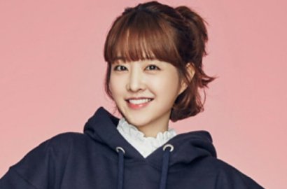 Kumpul Bareng Keluarga, Park Bo Young Pasang Muka Cemberut di 'Strong Woman'