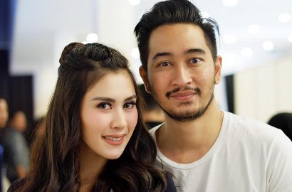 Rayakan Valentine, Syahnaz Bahagia Terima Kado Romantis dari Jeje Govinda