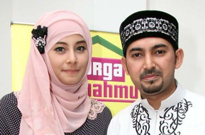 Isu Orang Ketiga Terbongkar, Mertua Ustaz Ahmad Al Habsyi Langsung Sakit Keras