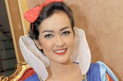 Kondisi Belum Stabil, Julia Perez Nekat Ikut Nyoblos Gubernur?