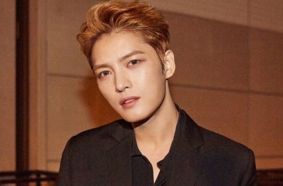 Jaejoong Pamer Abs di Pemotretan Terbaru Majalah 'Cosmopolitan'