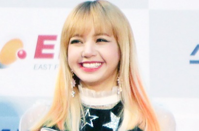 Belum Terbiasa Punya Banyak Fans, Reaksi Unyu Lisa Ini Malah Bikin Gemes