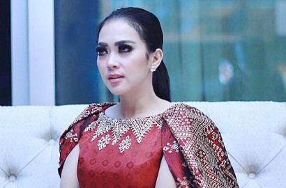 Syahrini Dibilang Cocok dengan Qori Muda Fatih Seferagic Gara-Gara Foto Ini