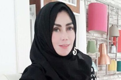 Heboh Digosipkan Punya Pacar, Ibunda Raffi Ahmad Akhirnya Buka Suara