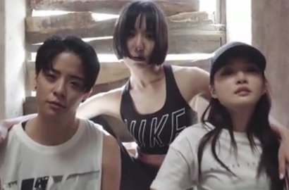 Digaet Brand Nike, Amber-Chung Ha Adu Seksi Pake Crop Top