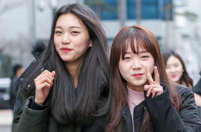 Belajar di Amerika, Choi Yoo Jung dan Kim Do Yeon Malah 'Senang-Senang'