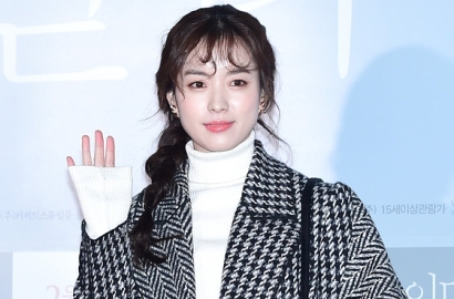 Terharu Dapat Kejutan Ini Saat Ultah, Han Hyo Joo Tulis Pesan Manis ke Fans
