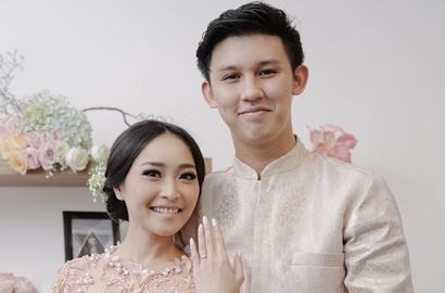 Sudah Pre-Wedding dengan Jevin Julian, Rini Siapkan Busana Pengantin