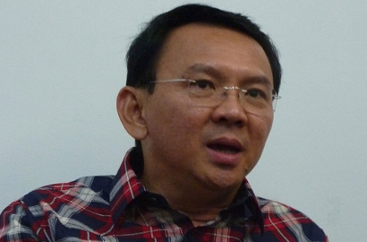 Jelang Sidang Dengan Habib Rizieq, Ahok Sempat Layani Aduan Warga
