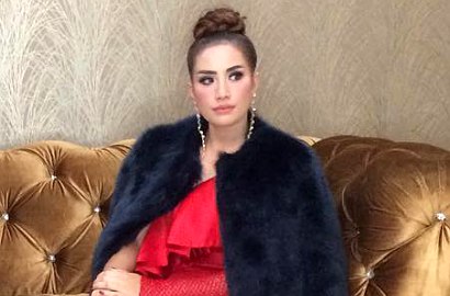 Diserang Haters Karena Copot Jilbab, Shinta Bachir: Saya Belajar Ngaji
