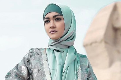 Unggah Video Berjalan Tertatih, Curhatan Julia Perez Bikin Netter Terenyuh