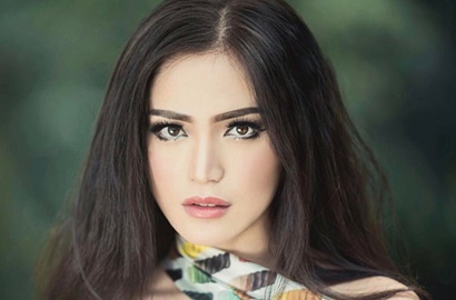 Tulis Komentar Ini, Jessica Iskandar Benarkan Raffi - Ayu Ting Ting Selingkuh?