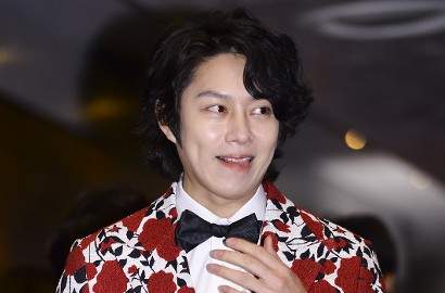 Dirumorkan Gay, Ini Alasan Heechul Tidak Membantahnya