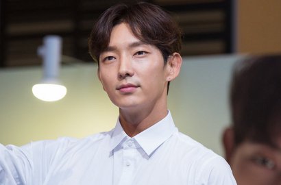 Raih 2 Juta Pengikut, Postingan Lee Jun Ki Buat Fans Gemas