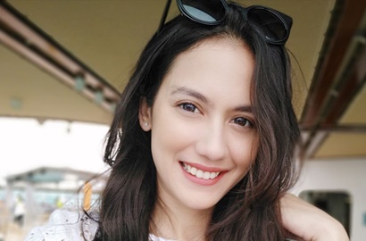 Ogah Pakai Bikini Pesta Lajang di Kolam Renang, Pevita Pearce Tetap Dipuji Cantik