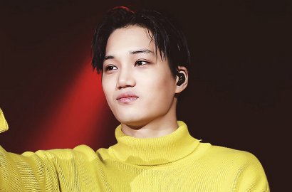 Kai EXO Adu Imut Bareng Belasan Anak Kecil di Lokasi Syuting 'Andante'