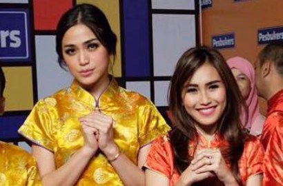 Balas Dendam, Fans Ayu Ting Ting Edit Foto Wajah Jessica Iskandar di-Blur Kayak Penjahat