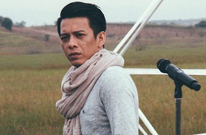 Beredar Foto Ariel NOAH Diduga 'Mesra' dengan Drummer Cantik, Netter: Sophia Gimana?