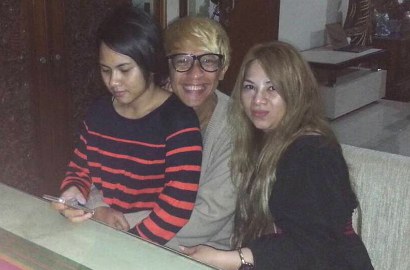 Ini Penjelasan Ibunda Evelyn Soal Kehebohan Suntik Hormon