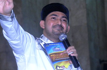 Diam-Diam Poligami 7 Tahun, Ustadz Al Habsyi Disindir Munafik dan Kena Karma Hina Ahok 'Iblis'
