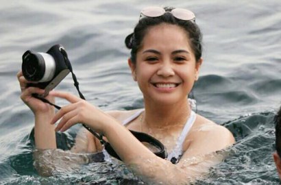 Ramping dan Pakai Hotpants, Kaki Putih Nagita Slavina Bikin Netter Speechless