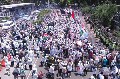 Tuntut Ahok Diberhentikan, Massa FUI Kembali Lakukan Aksi 313