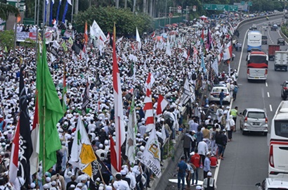 Datang dari Luar Jakarta, FUI Sebut Massa 313 Hingga 100 Ribu Orang