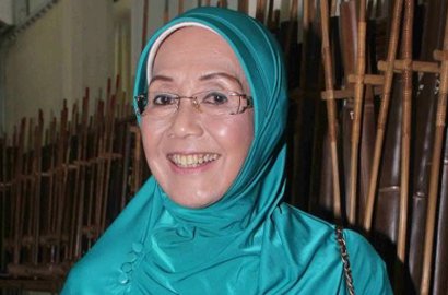 Mengejutkan, Nani Wijaya Disebut Bakal Menikah Lagi Meski Sudah Berusia 72 Tahun